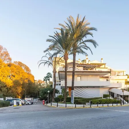 Nordic Royal Club Apartman *